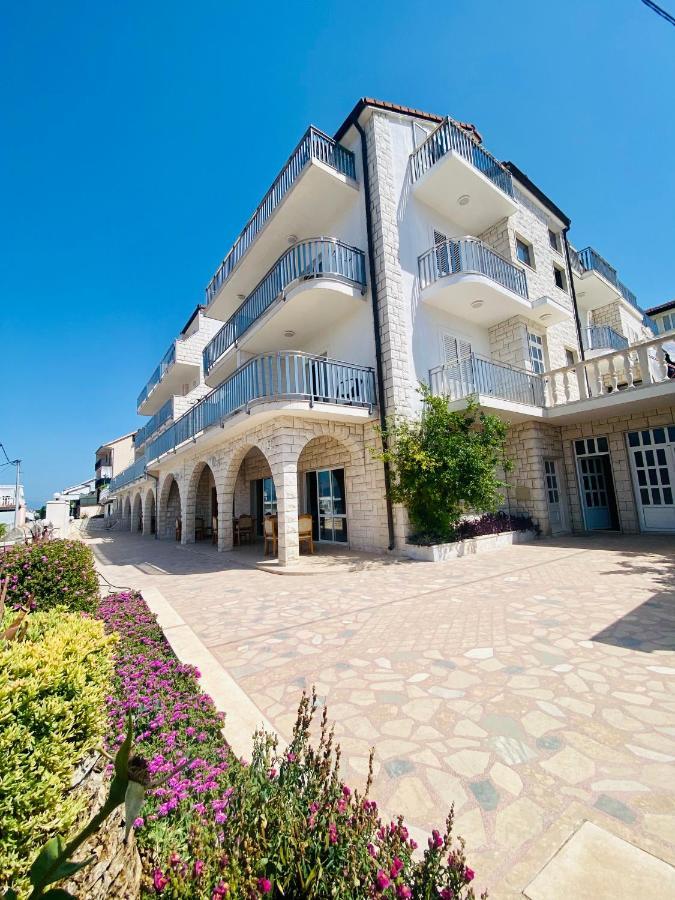 Hotel Buenavista Beach House Trogir Mastrinka Extérieur photo