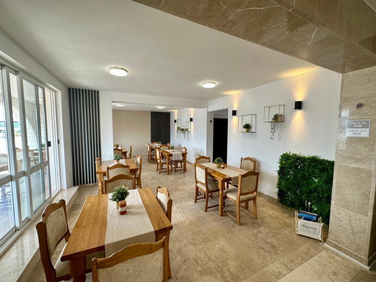 Hotel Buenavista Beach House Trogir Mastrinka Extérieur photo