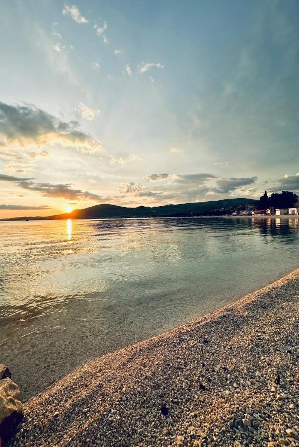 Hotel Buenavista Beach House Trogir Mastrinka Extérieur photo
