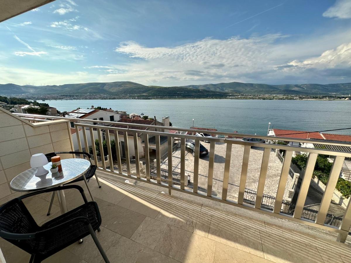 Hotel Buenavista Beach House Trogir Mastrinka Extérieur photo